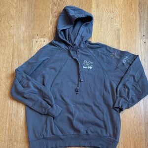 Men's Gray Hoodie, Death Valley, M, Graphics on sleeve